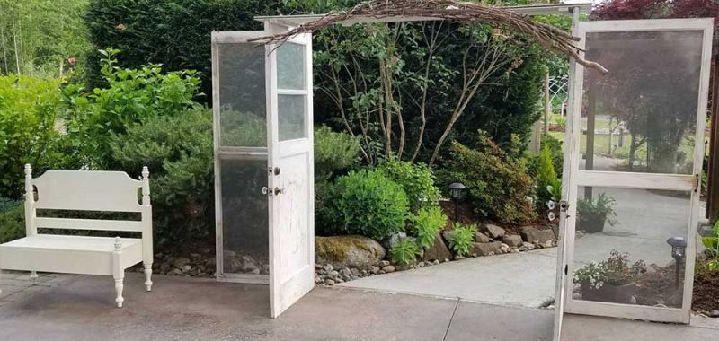 Door Arbor with Curly Willow and Bench