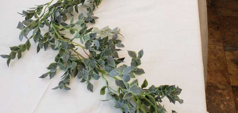 Greygreen Small Leaf Garland (20)
